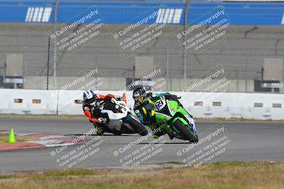 media/Nov-26-2022-Fastrack Riders (Sat) [[b001e85eef]]/Level 3/Session 3 Outside Turn 9/